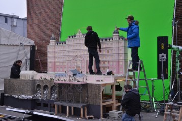 Aaaand here's how they shot all those scenes!