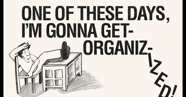 The quote, behind De Niro's desk.