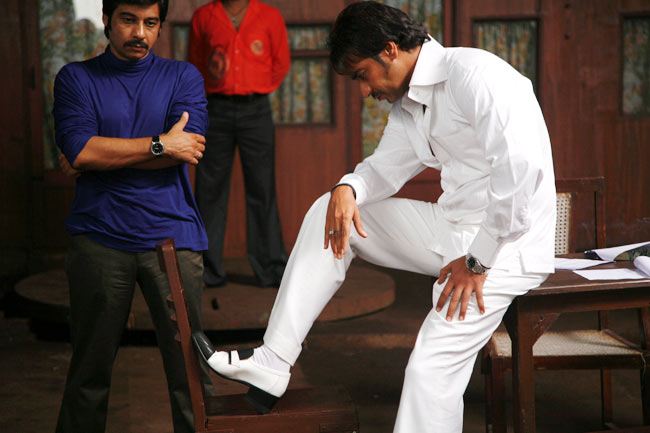 Head to toe in whites does erase off coal's black impressions!