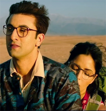 Fantastic trailer. A typical Anurag Basu movie. Unique style, beautiful locations, Pritam's soothing